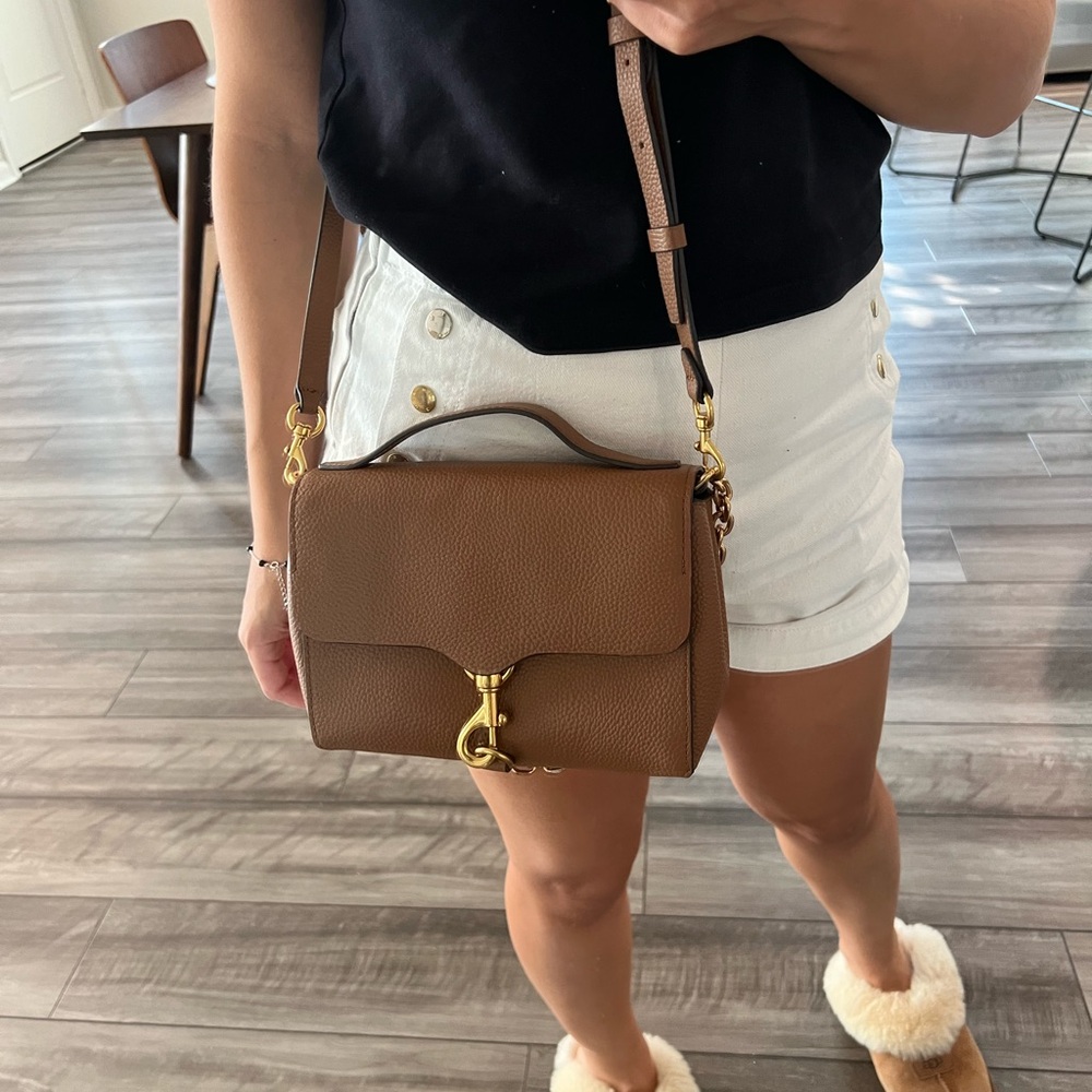 Rebecca Minkoff saddle bag. Genuine leather, never worn.